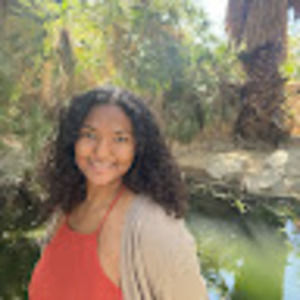 Meet your Posher, Abby adams